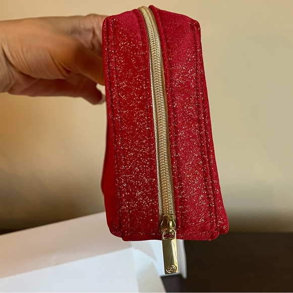 Chanel Beauty red and gold cosmetic pouch. Brand new in package.100% Authentic. - Picture 7 of 13